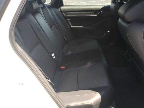 Used 2022 Honda Accord Sport image 25