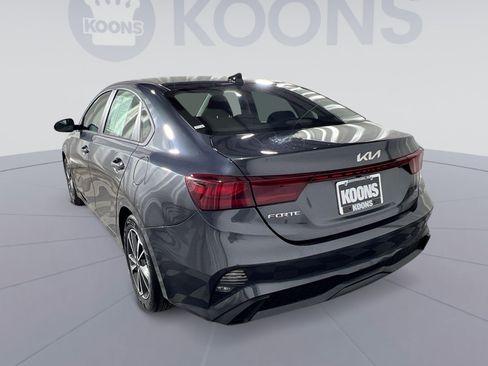 Used 2023 Kia Forte LXS w/ LXS Technology Package image 4