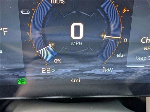 New 2026 Chevrolet Equinox EV LT image 11