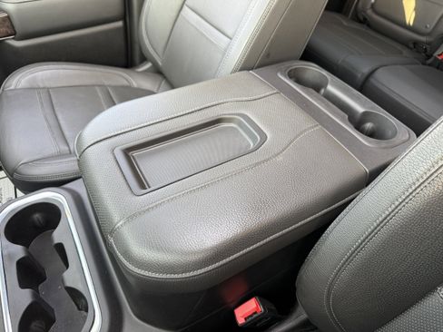 Used 2021 GMC Sierra 2500 Denali w/ Denali Ultimate Package image 25