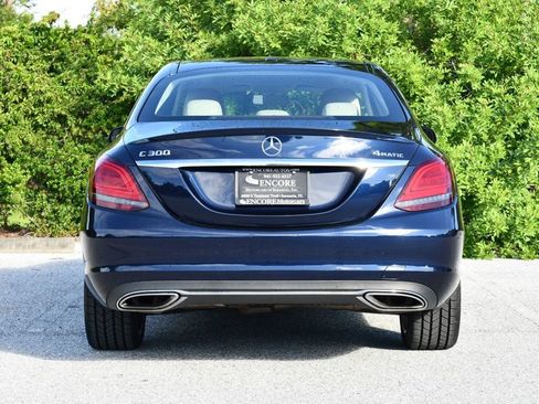 Used 2019 Mercedes-Benz C 300 4MATIC Sedan image 5