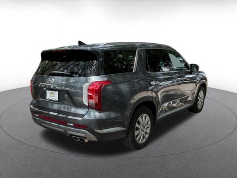 Used 2024 Hyundai Palisade SEL FWD image 7