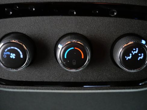 Used 2022 Dodge Durango R/T w/ Blacktop Package image 25