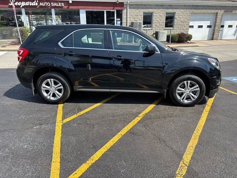 Used 2017 Chevrolet Equinox LS image 8