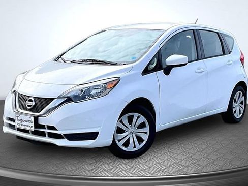 Used 2019 Nissan Versa Note SV FWD image 1