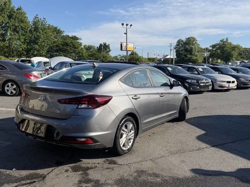 Used 2019 Hyundai Elantra Value Edition w/ Cargo Package FWD image 10