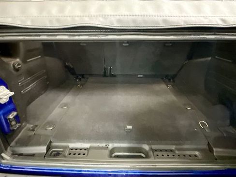 Used 2018 Jeep Wrangler Unlimited Sport S image 26