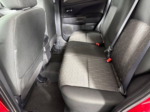 Used 2023 Mitsubishi Outlander Sport ES AWD/4WD image 18