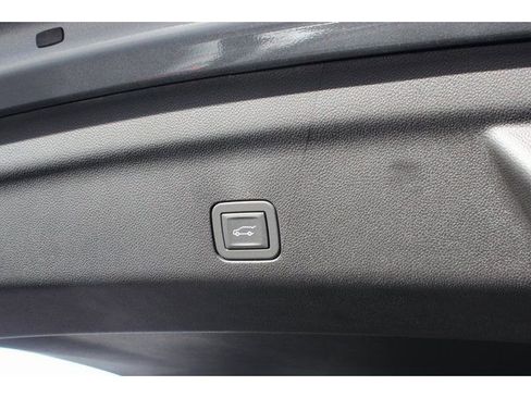 New 2026 GMC Yukon XL Elevation w/ LPO, Floor Liner Package AWD/4WD image 54