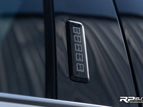 Used 2017 Ford F250 Platinum w/ Platinum Ultimate Package image 44