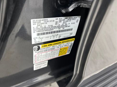 Used 2019 Ford Expedition Limited w/ Equipment Group 301A image 29