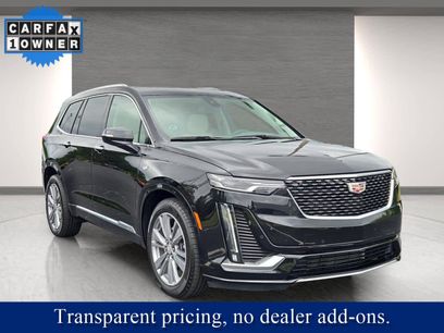Certified 2025 Cadillac XT6 Premium Luxury