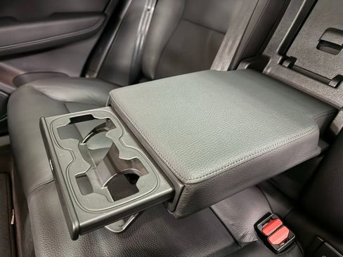 Used 2024 Volvo XC60 B5 Plus image 18