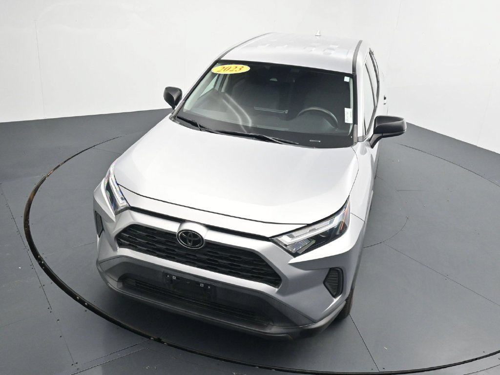 Used 2023 Toyota RAV4 LE FWD image 25