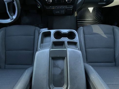 Used 2023 Chevrolet Silverado 1500 Custom image 20