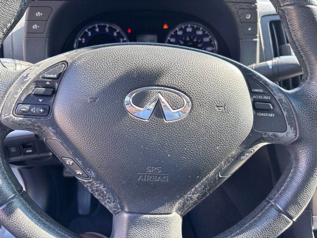 Used 2010 INFINITI G37 Journey RWD image 20