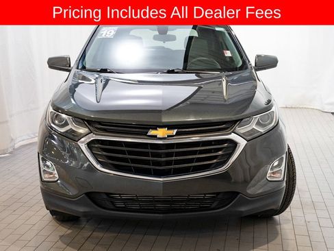 Used 2019 Chevrolet Equinox LT FWD image 2