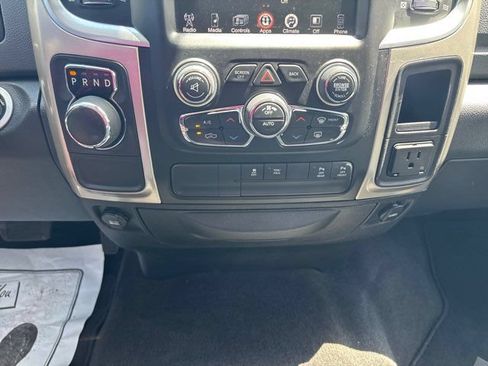 Used 2017 RAM 1500 Lone Star RWD image 32
