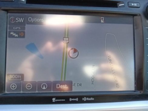 Used 2019 Toyota Highlander XLE AWD/4WD image 21