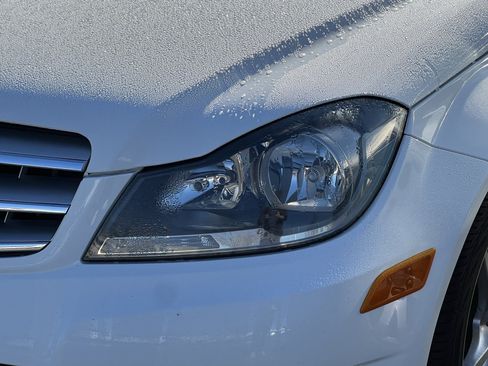 Used 2013 Mercedes-Benz C 300 Sport w/ Multimedia Pkg image 7