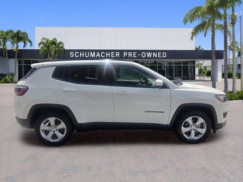 Used 2020 Jeep Compass Latitude FWD image 8