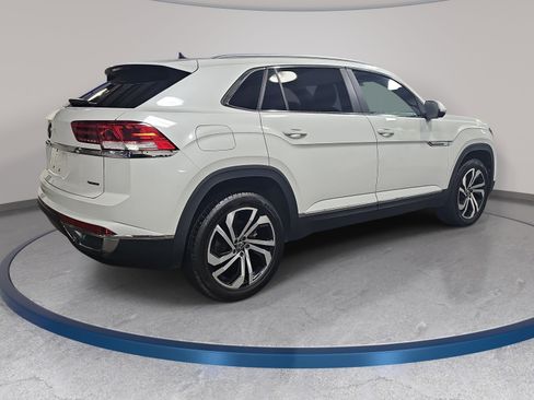 Used 2023 Volkswagen Atlas Cross Sport SEL AWD/4WD image 5
