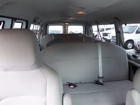 Used 2013 Ford E-350 and Econoline 350 XL image 23