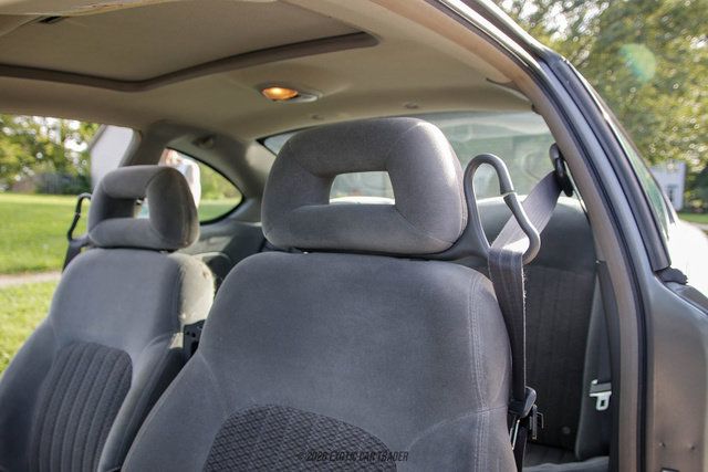 Used 2005 Pontiac Grand Am GT FWD image 36