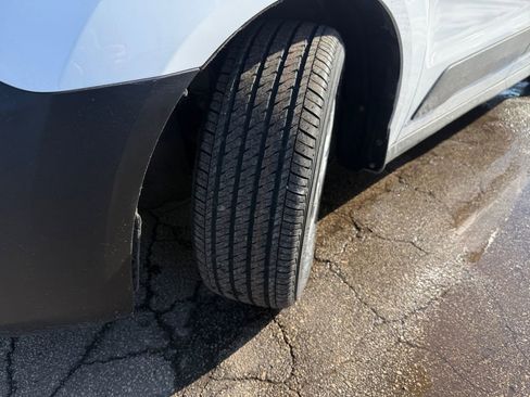 Used 2021 Ford Transit Connect XL FWD image 24