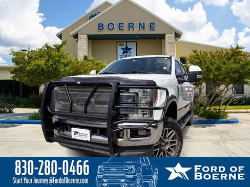 Used 2019 Ford F250 Lariat w/ Lariat Value Package AWD/4WD image 1