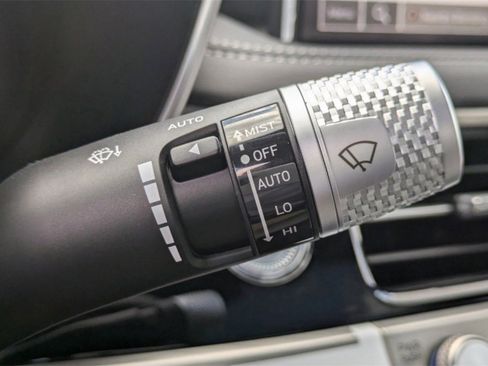 New 2025 Genesis G70 3.3T Advanced w/ Sport Prestige Package image 27