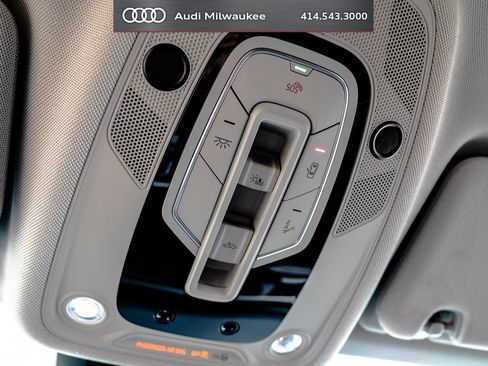 Used 2023 Audi Q7 3.0T Premium w/ Convenience Package AWD/4WD image 31