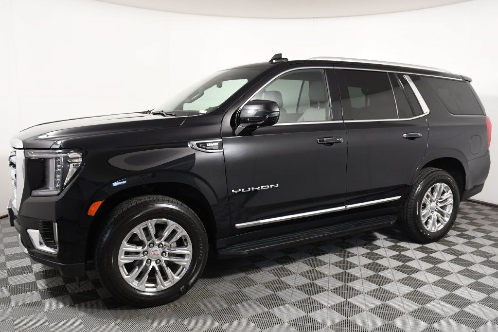 Used 2021 GMC Yukon SLT w/ SLT Premium Package AWD/4WD image 2