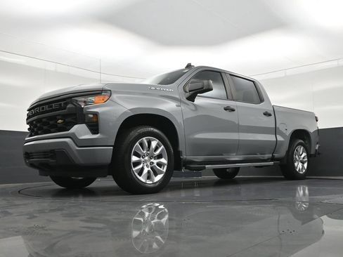 Used 2024 Chevrolet Silverado 1500 Custom RWD image 23