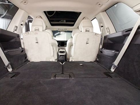 Used 2023 Volvo XC90 T8 Ultimate AWD/4WD image 25