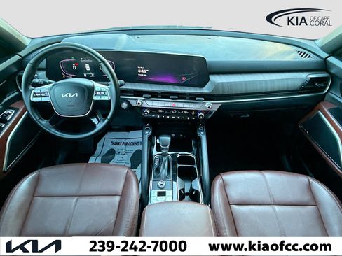 Certified 2024 Kia Telluride EX w/ EX Captain's Chair Package image 17