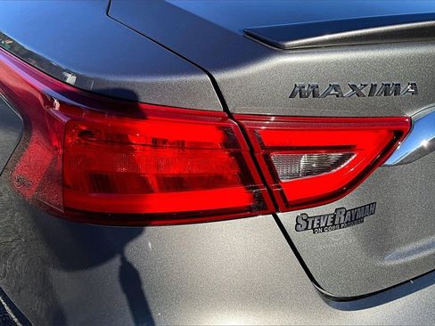 Used 2018 Nissan Maxima 3.5 S image 21