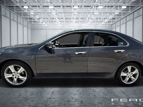 Used 2011 Acura TSX 2.4 image 2