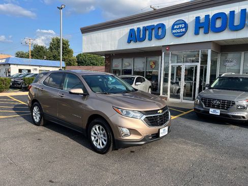 Used 2018 Chevrolet Equinox LT AWD/4WD image 3