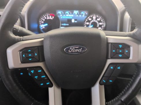 Used 2019 Ford F150 Lariat RWD image 24