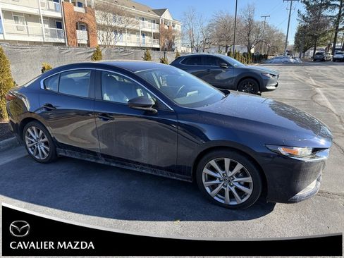 Used 2023 MAZDA MAZDA3 s image 3