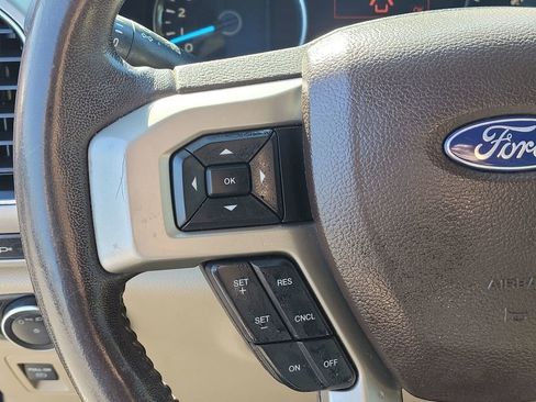 Used 2018 Ford F150 Lariat image 19