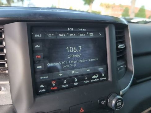 Used 2021 RAM 1500 2WD Crew Cab image 11