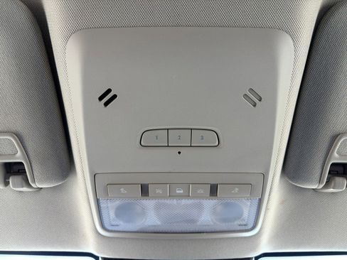 Used 2017 Buick Encore Essence image 17