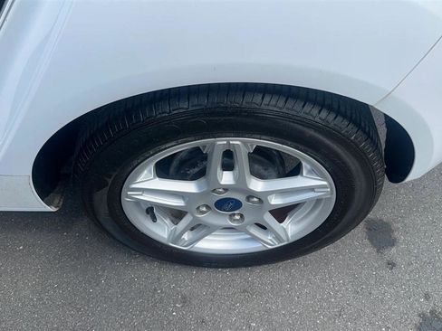 Used 2018 Ford Fiesta SE image 19