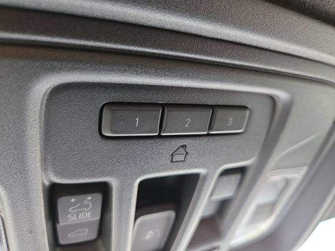 Used 2025 GMC Sierra 3500 Denali Ultimate AWD/4WD image 23