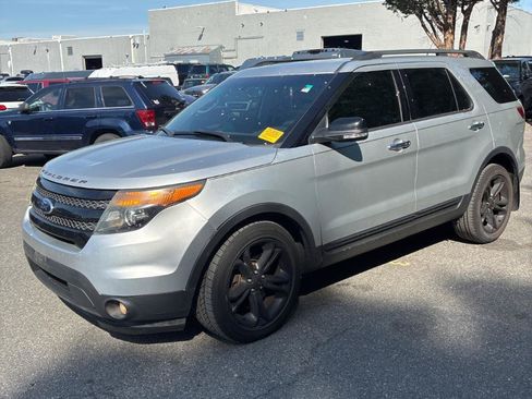 Used 2014 Ford Explorer Sport w/ Equipment Group 401A AWD/4WD image 4