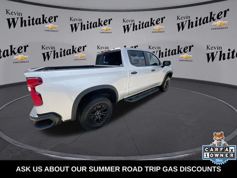 Used 2022 Chevrolet Silverado 1500 ZR2 w/ Technology Package AWD/4WD image 9