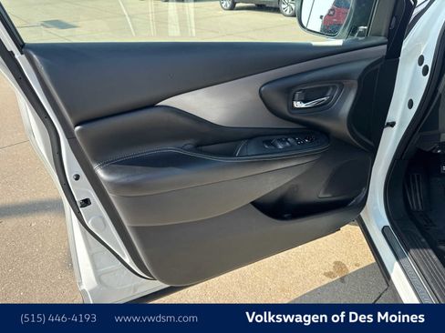 Used 2023 Nissan Murano SV image 34