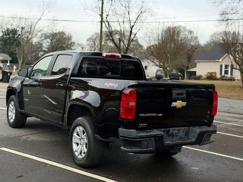 Used 2019 Chevrolet Colorado LT w/ LT Convenience Package AWD/4WD image 4